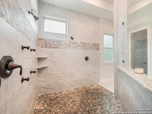 Image 26 of 51 For 632 Carson Ridge