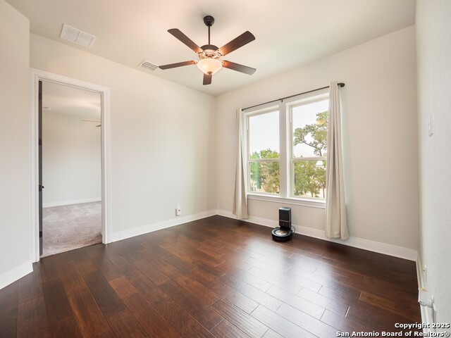 Image 28 of 51 For 632 Carson Ridge