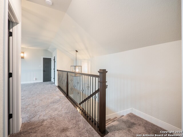 Image 37 of 51 For 632 Carson Ridge