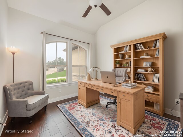 Image 7 of 51 For 632 Carson Ridge