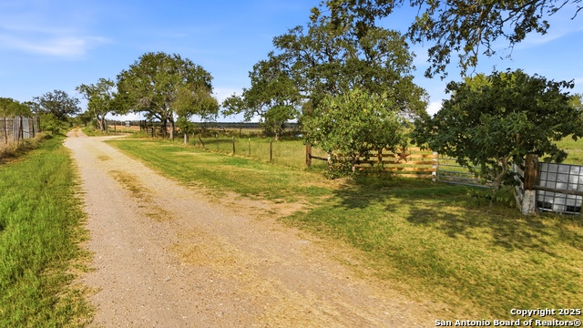 Image 13 of 15 For 1050 County Road 1657