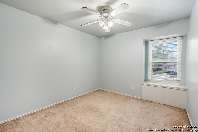 Listing photo id 18 for 11323 Cache  