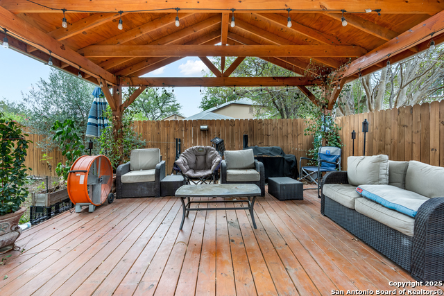 Listing photo id 20 for 11323 Cache  