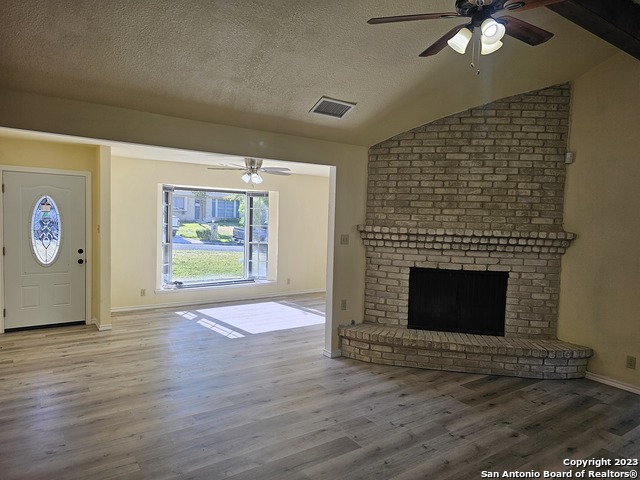 Image 10 of 28 For 6331 Ridge Tree Dr