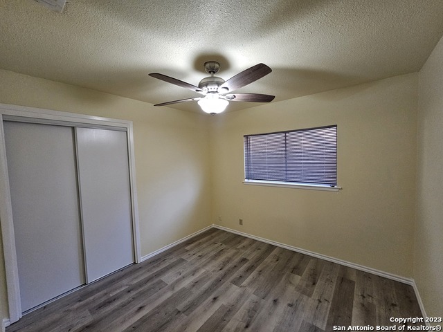 Image 17 of 28 For 6331 Ridge Tree Dr