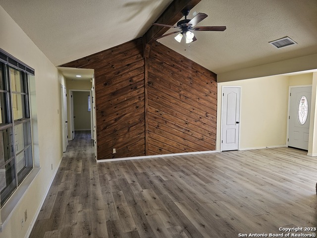 Image 8 of 28 For 6331 Ridge Tree Dr