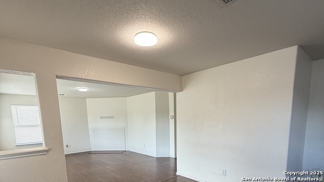 Image 15 of 20 For 6706 Harbor