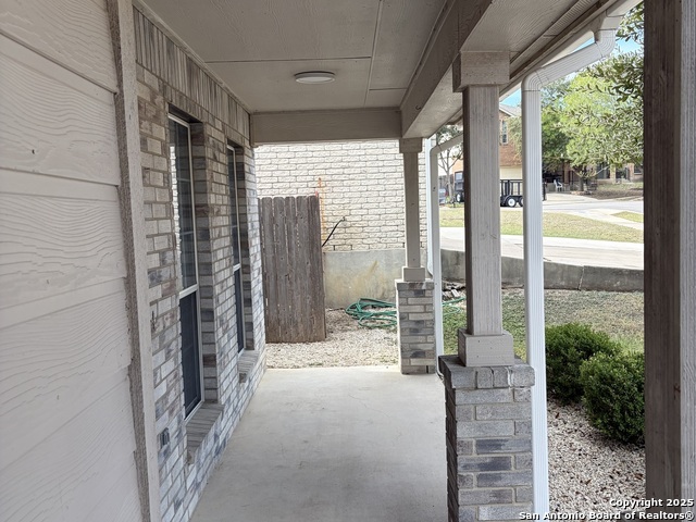 Image 4 of 20 For 6706 Harbor