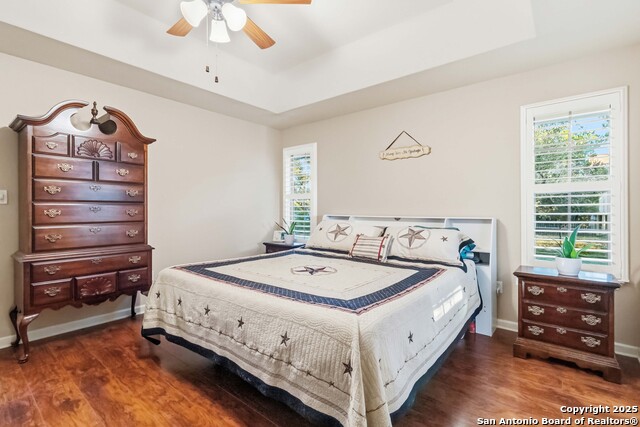 Image 16 of 39 For 2450 Grandview