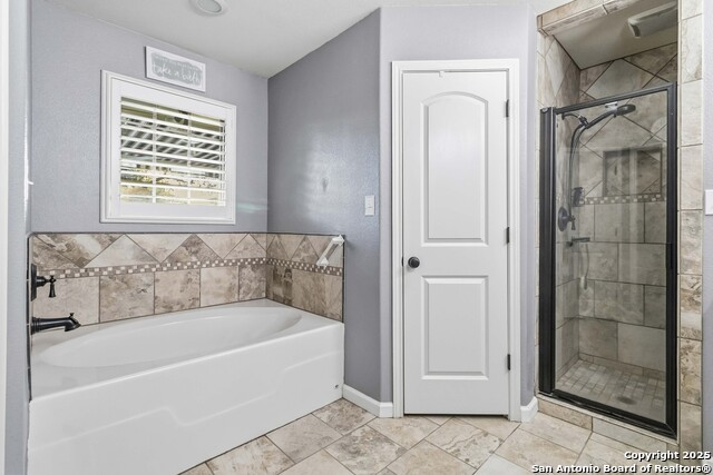 Image 18 of 39 For 2450 Grandview