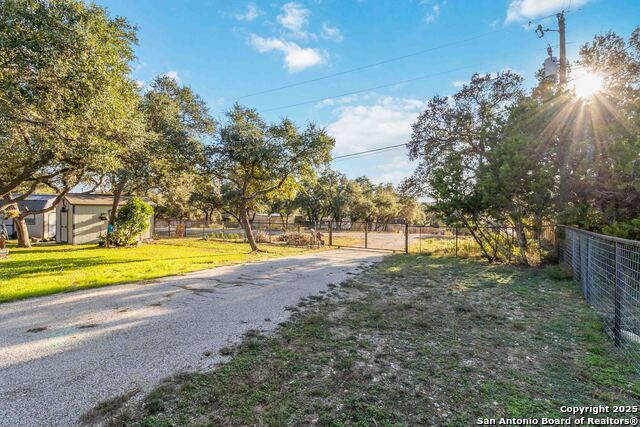 Image 31 of 39 For 2450 Grandview