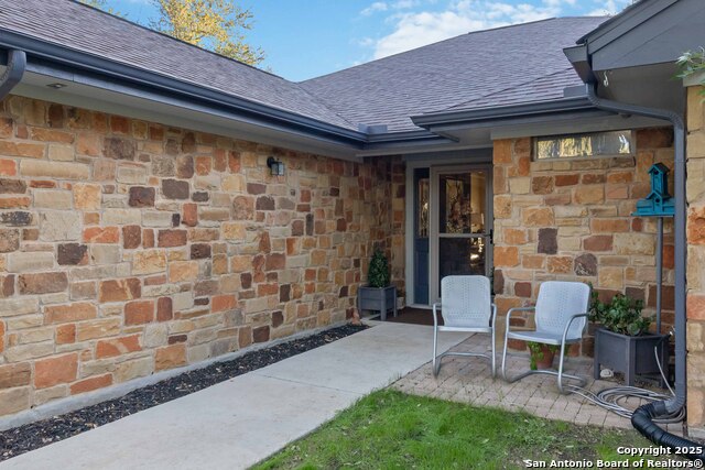 Image 5 of 39 For 2450 Grandview