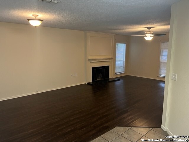 Image 3 of 17 For 10022 Windburn