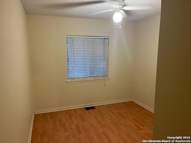 Image 6 of 17 For 10022 Windburn