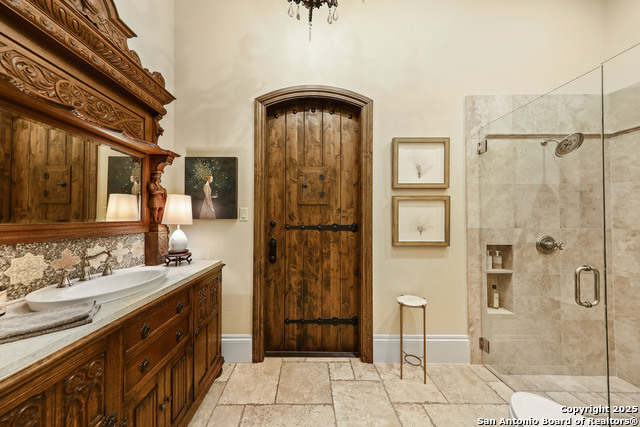 Image 19 of 27 For 640 Terrell  