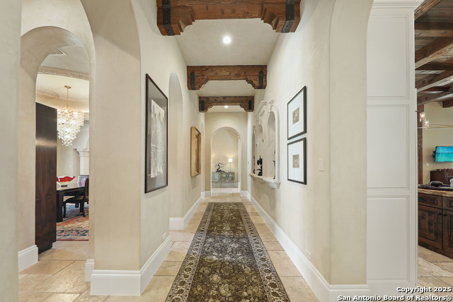 Image 5 of 27 For 640 Terrell  