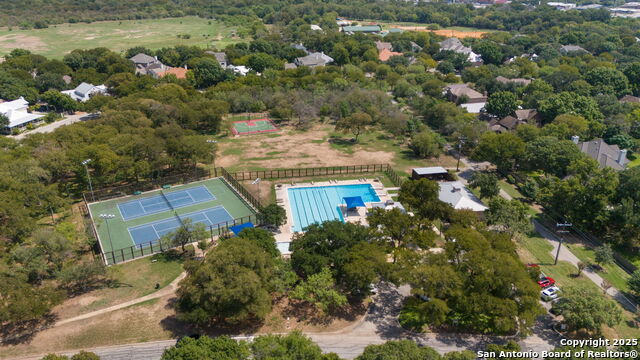 Image 31 of 37 For 67 Wolfeton  