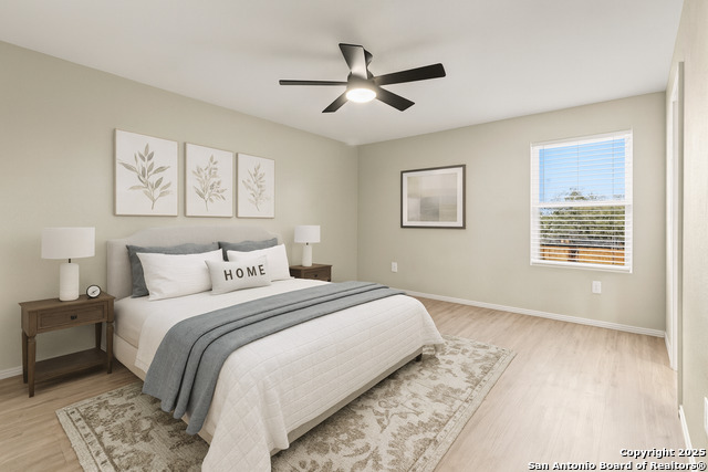 Listing photo id 6 for 6430 Level Flight