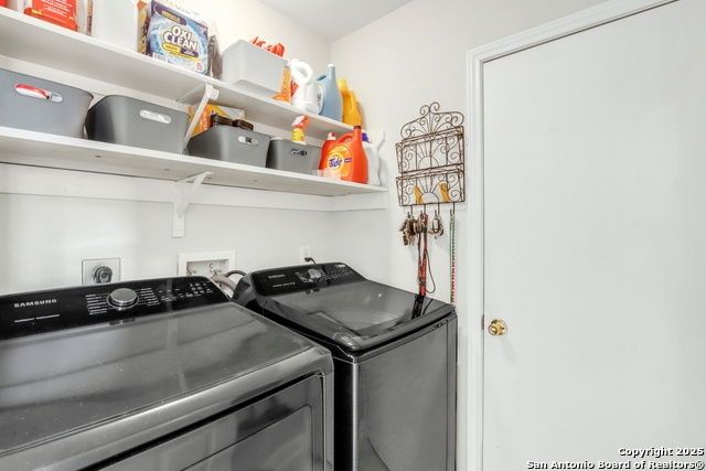 Image 26 of 46 For 1088 Running River