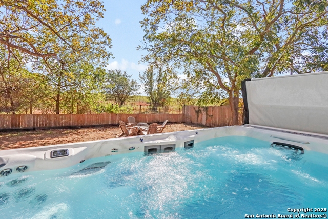 Image 32 of 46 For 1088 Running River