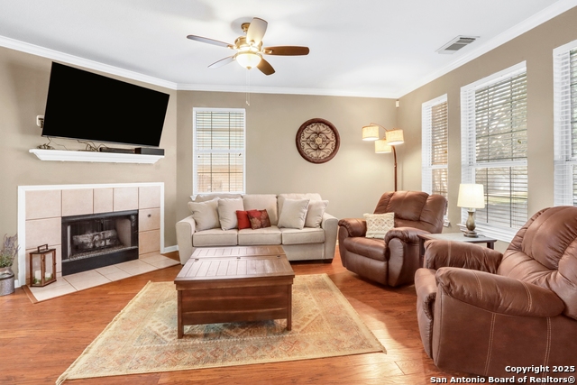 Image 4 of 46 For 1088 Running River