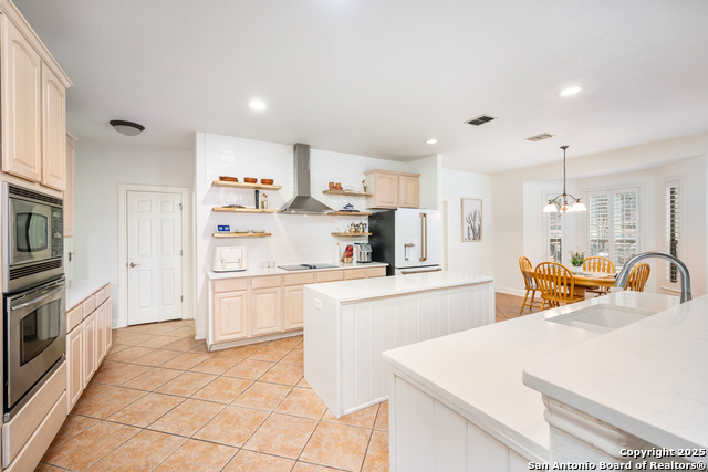 Image 15 of 46 For 43 Three Lakes Drive