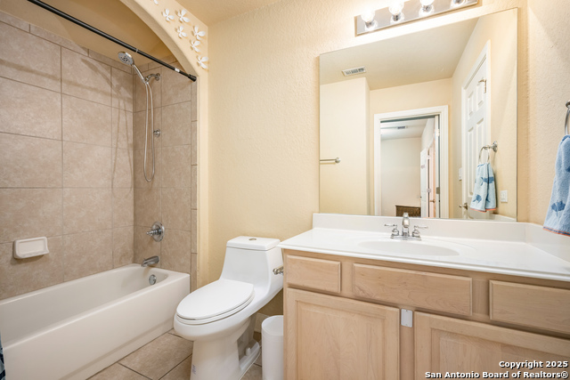 Image 32 of 46 For 43 Three Lakes Drive