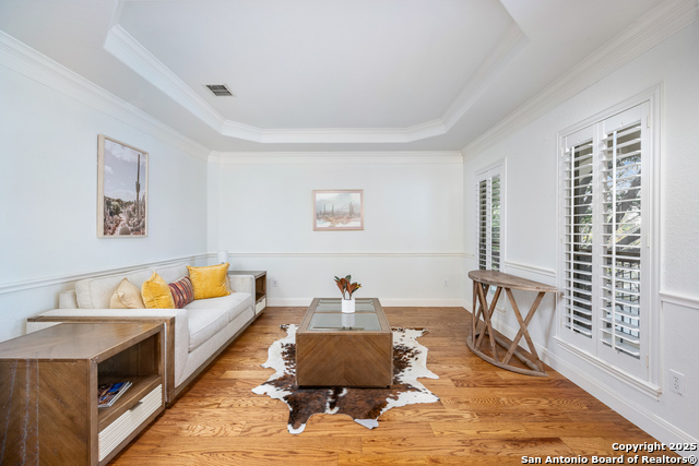 Image 8 of 46 For 43 Three Lakes Drive