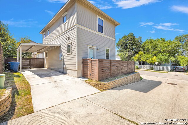 Image 2 of 28 For 1162 Olive St N