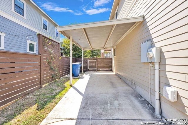 Image 28 of 28 For 1162 Olive St N