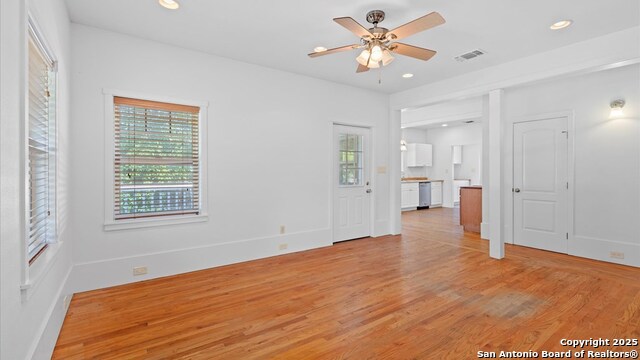 Image 16 of 20 For 633 Academy  