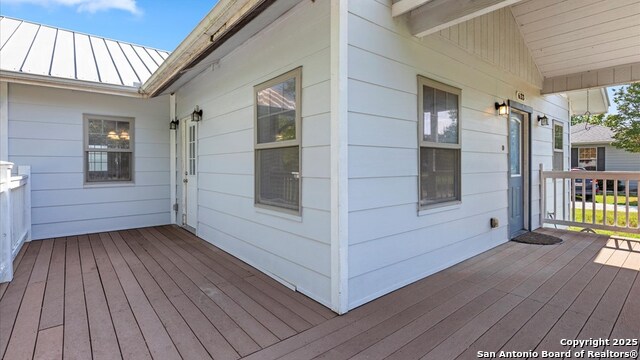 Image 17 of 20 For 633 Academy  