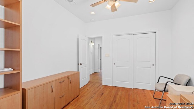 Image 4 of 20 For 633 Academy  