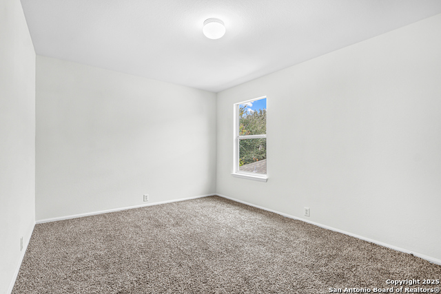 Image 19 of 28 For 3763 Browning Bluff