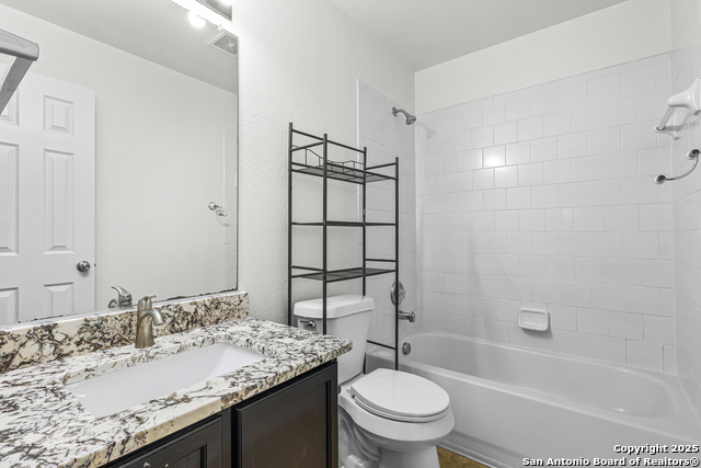 Image 22 of 28 For 3763 Browning Bluff