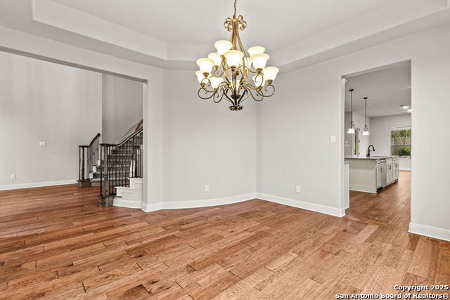 Image 16 of 50 For 24139 Vecchio