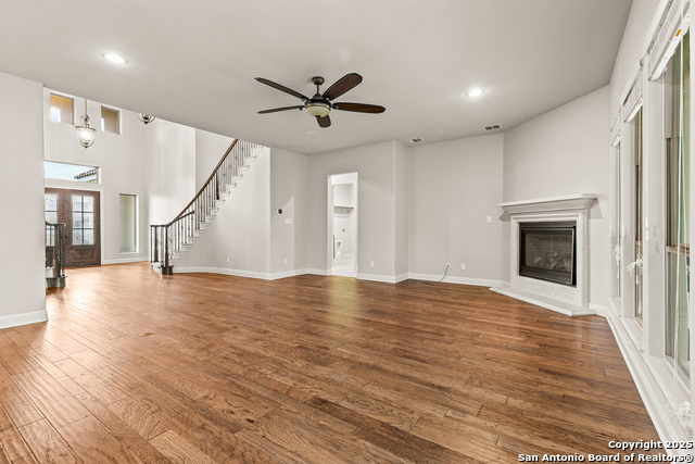 Image 25 of 50 For 24139 Vecchio