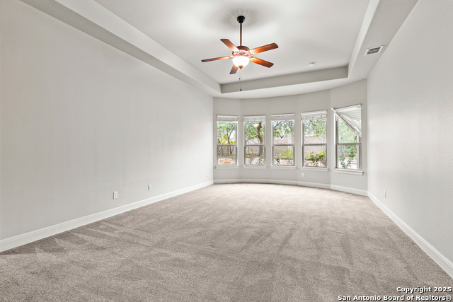 Image 31 of 50 For 24139 Vecchio