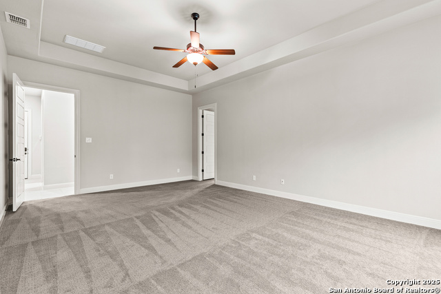 Image 32 of 50 For 24139 Vecchio