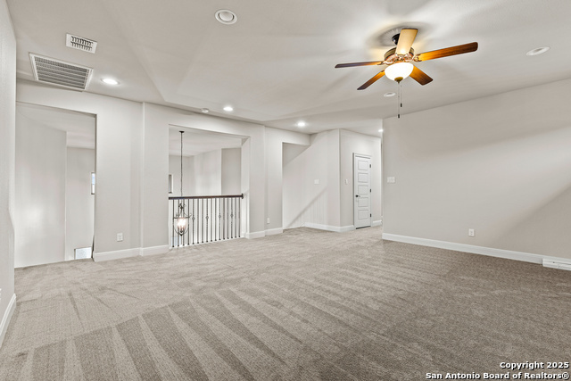 Image 43 of 50 For 24139 Vecchio