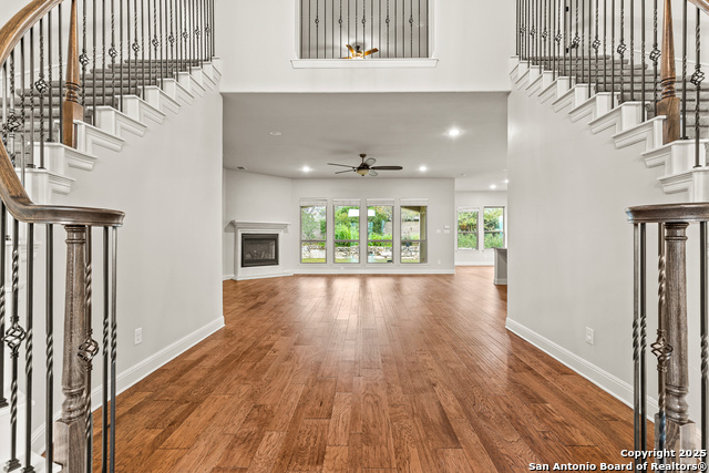 Image 9 of 50 For 24139 Vecchio