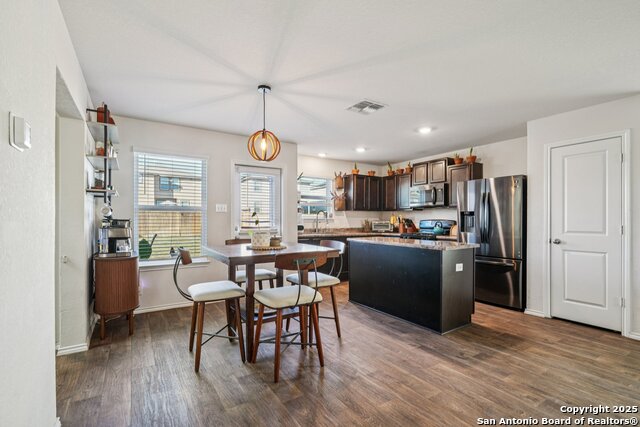 Image 31 of 35 For 8215 Blue Canal