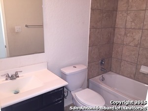 Image 7 of 8 For 324 Bandana