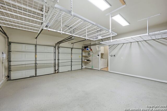 Image 30 of 35 For 16518 Inwood Cove