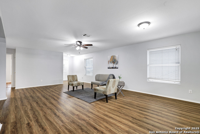 Image 7 of 26 For 25911 Torch Lily