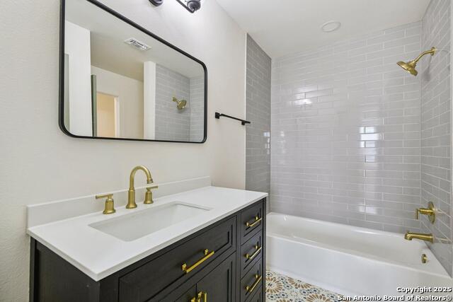 Image 22 of 29 For 314 Nika  