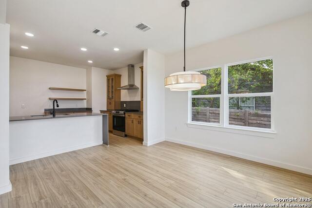 Image 7 of 29 For 314 Nika  