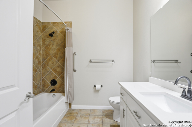 Image 24 of 34 For 7800 Sw Parkway 1710