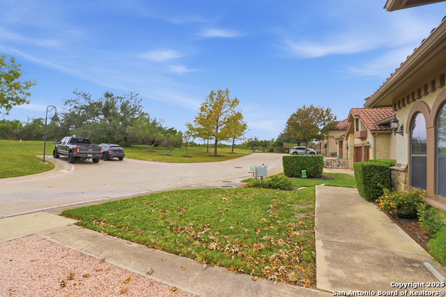 Image 31 of 34 For 7800 Sw Parkway 1710