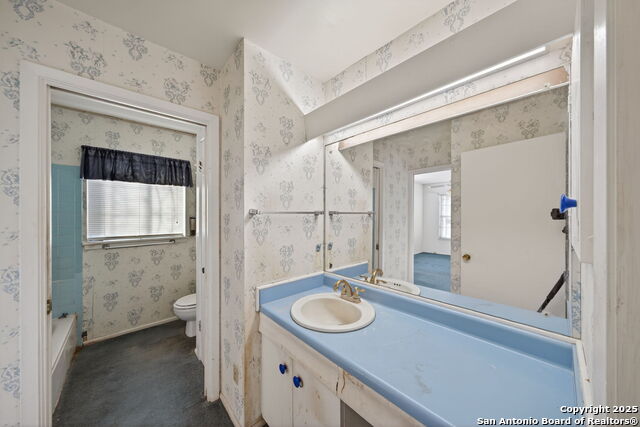 Image 19 of 23 For 8430 Silverstar